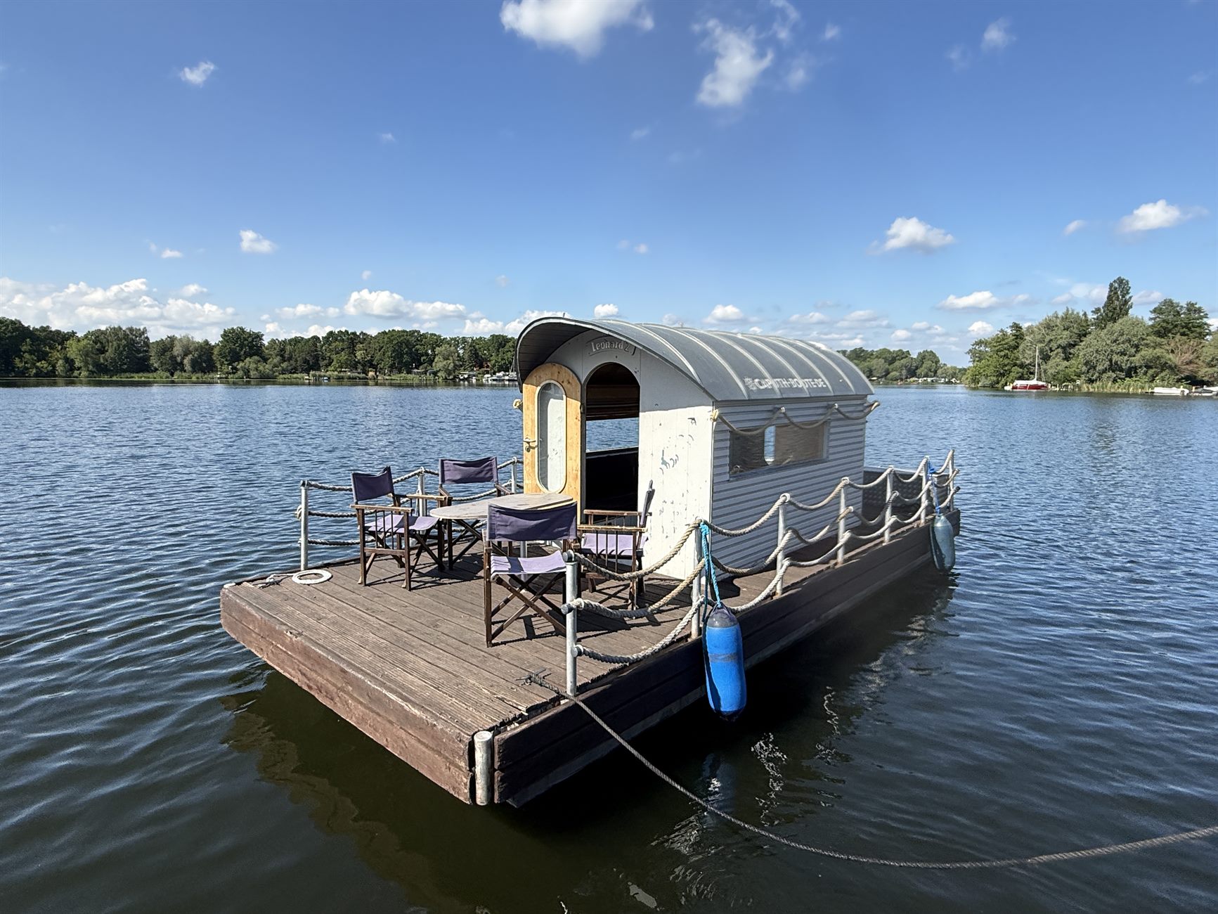 Floß am Schwielowsee nahe Potsdam