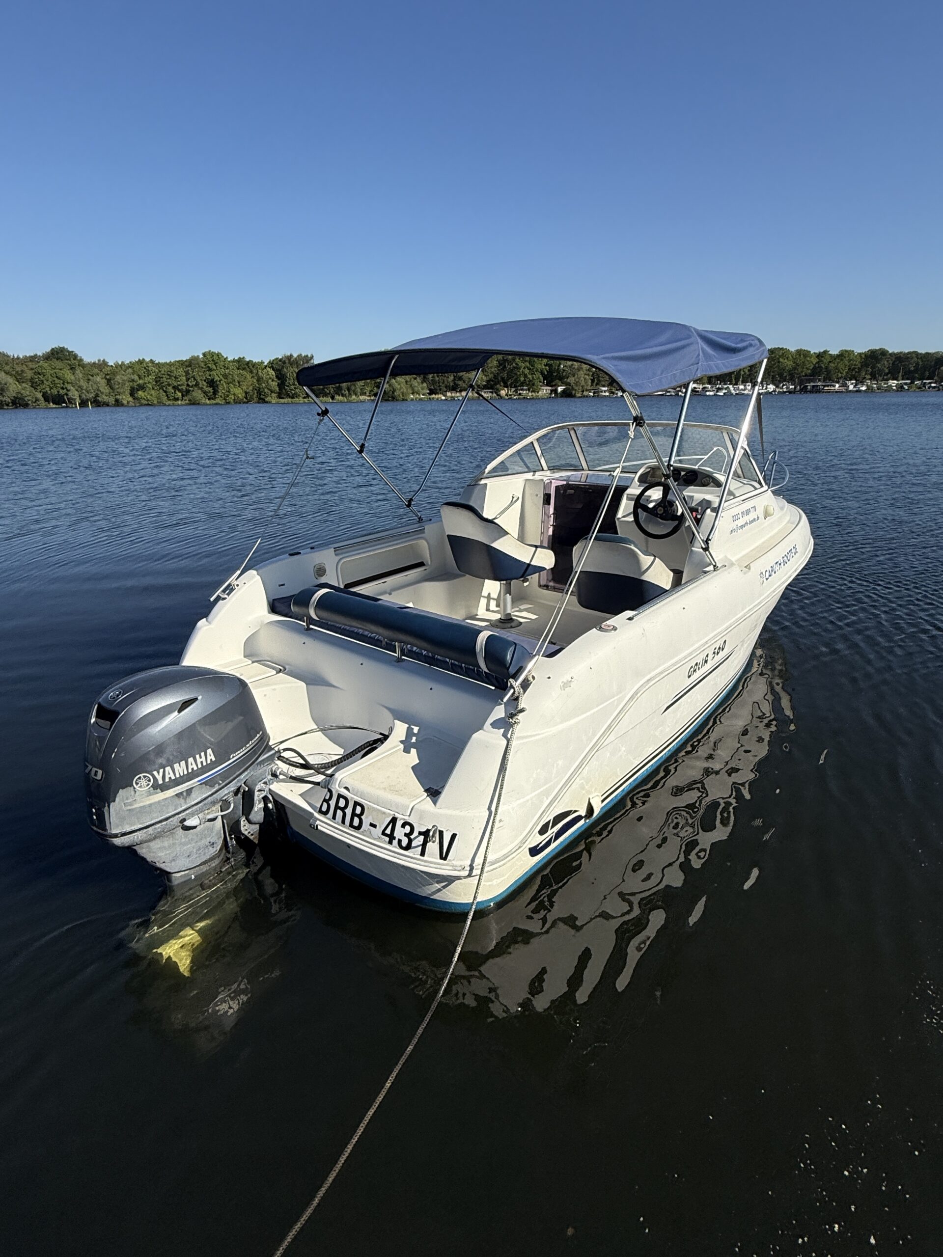 fuehrerscheinpflichtiges Motorboot Galia