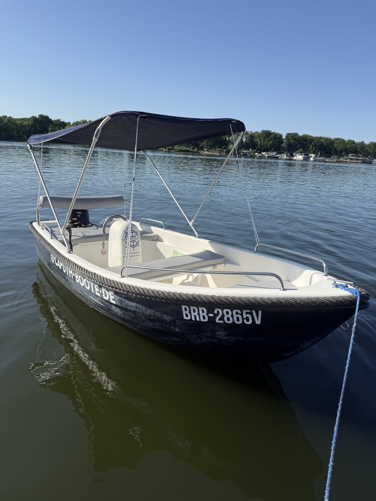 fuehrerscheinfreies Motorboot Cruiser fuehrerscheinfreies Motorboot Cruiser